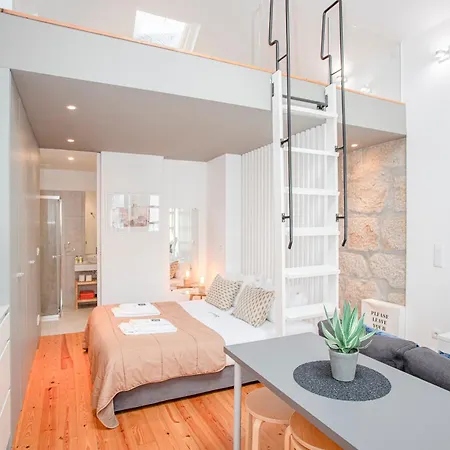 Liiiving In - Heart Of Mezzanine *