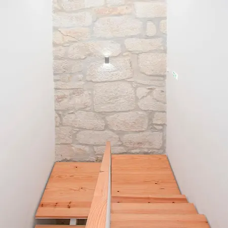 Liiiving In - Heart Of Mezzanine * 波尔图